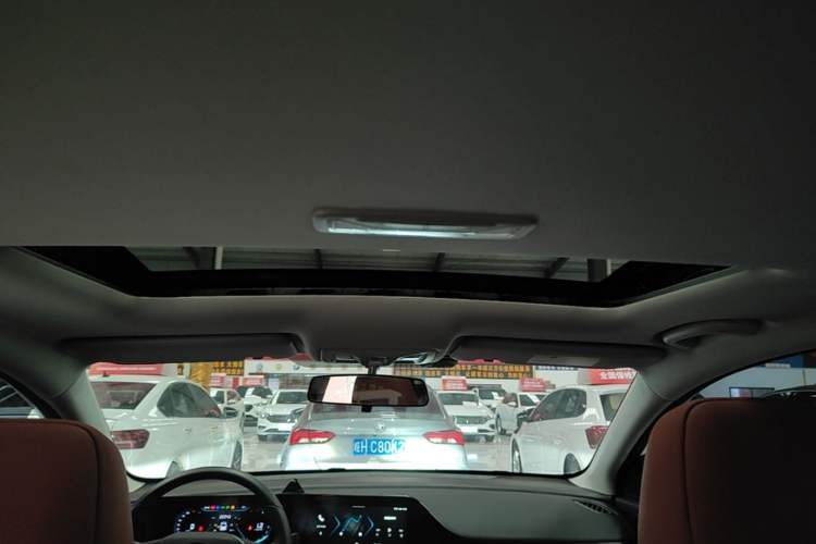Used CHANGAN Eado 2023 Changan Edition PLUS Blue Whale NE 1.4T GDI DCT Prestige Version Headliner