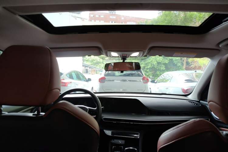 Used CHANGAN Eado 2023 Changan Edition PLUS Blue Whale NE 1.4T GDI DCT Prestige Version Headliner