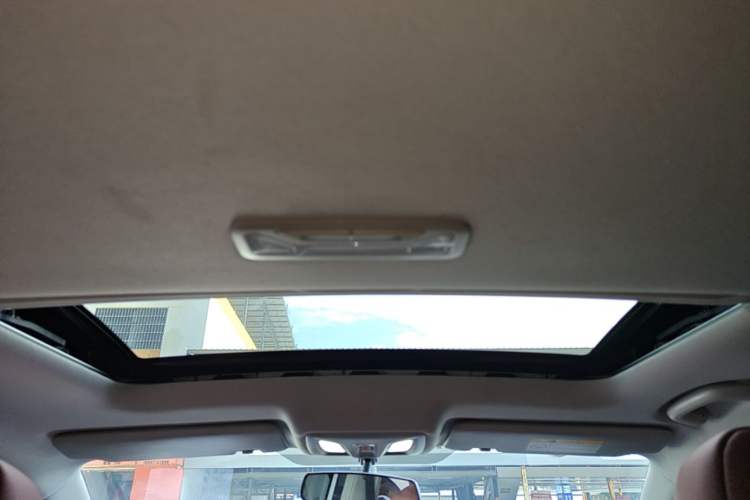 Used CHANGAN Eado 2023 Changan Edition PLUS Blue Whale NE 1.4T GDI DCT Prestige Version Headliner