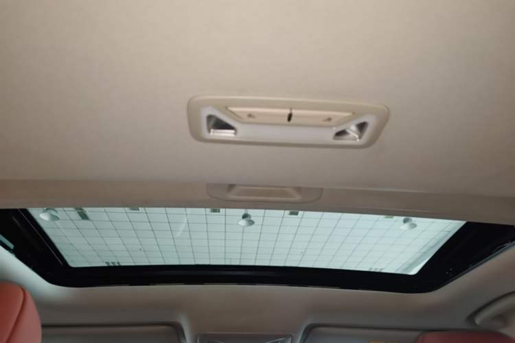 Used CHANGAN Eado 2023 Changan Edition PLUS Blue Whale NE 1.4T GDI DCT Prestige Version Headliner