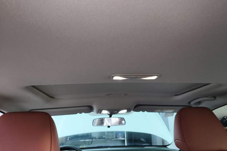 Used CHANGAN Eado 2023 Changan Edition PLUS Blue Whale NE 1.4T GDI DCT Prestige Version Headliner