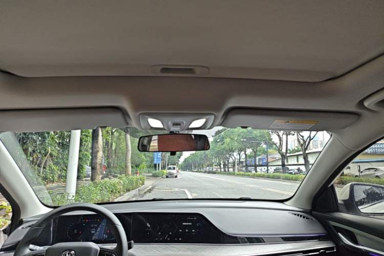 Used CHANGAN Eado 2023 Changan Edition PLUS Blue Whale NE 1.4T GDI DCT Prestige Version Headliner