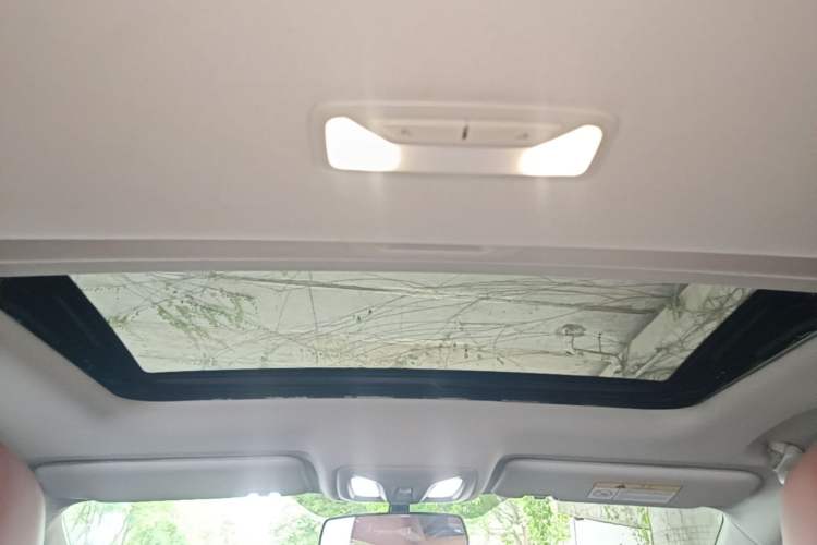 Used CHANGAN Eado 2023 Changan Edition PLUS Blue Whale NE 1.4T GDI DCT Prestige Version Headliner
