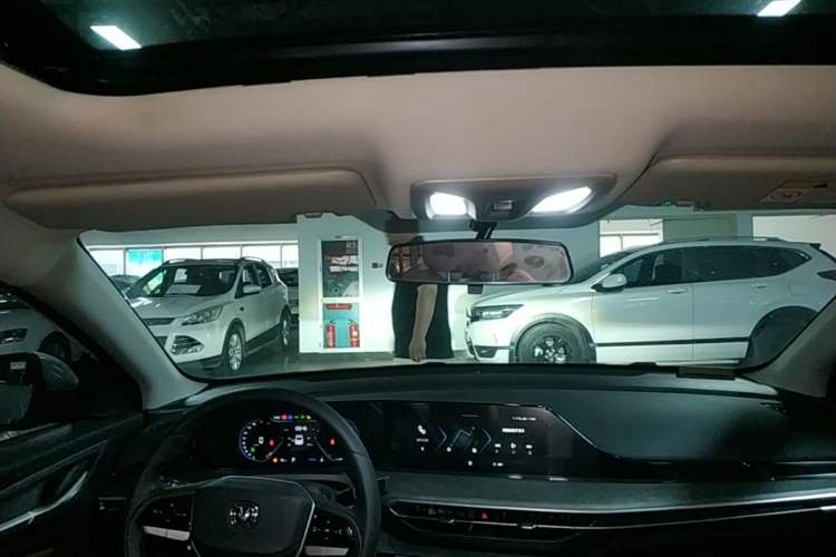Used CHANGAN Eado 2023 Changan Edition PLUS Blue Whale NE 1.4T GDI DCT Prestige Version Headliner