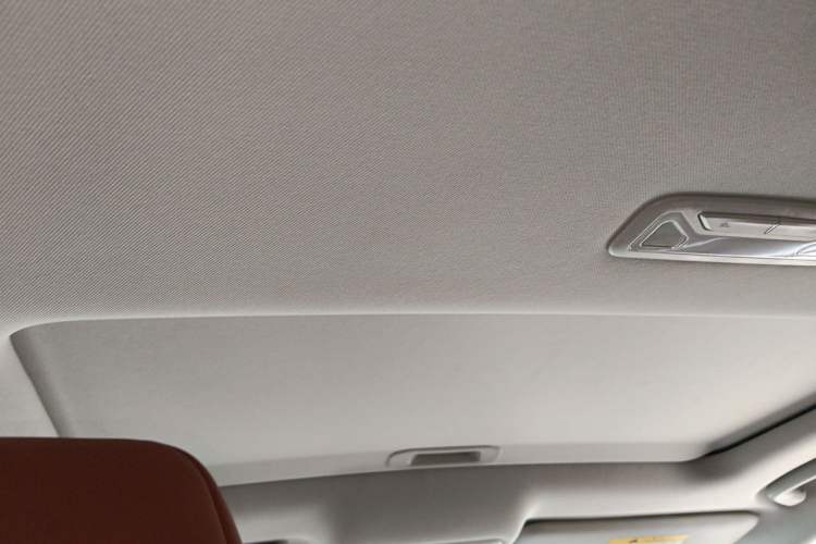 Used CHANGAN Eado 2023 Changan Edition PLUS Blue Whale NE 1.4T GDI DCT Prestige Version Headliner