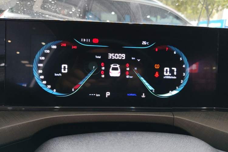 Used CHANGAN Eado 2023 Changan Edition PLUS Blue Whale NE 1.4T GDI DCT Prestige Version Instrument Cluster