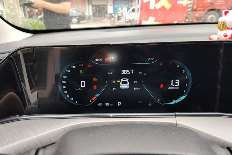 Used CHANGAN Eado 2023 Changan Edition PLUS Blue Whale NE 1.4T GDI DCT Prestige Version Instrument Cluster