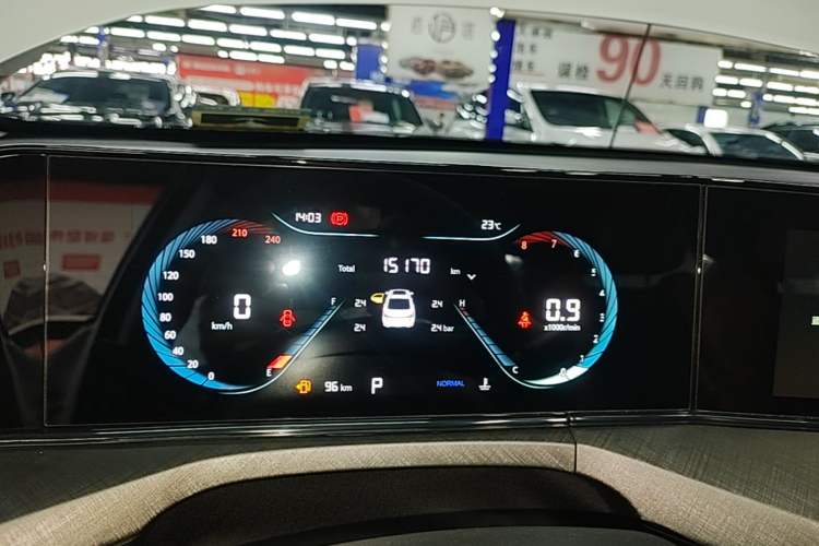 Used CHANGAN Eado 2023 Changan Edition PLUS Blue Whale NE 1.4T GDI DCT Prestige Version Instrument Cluster