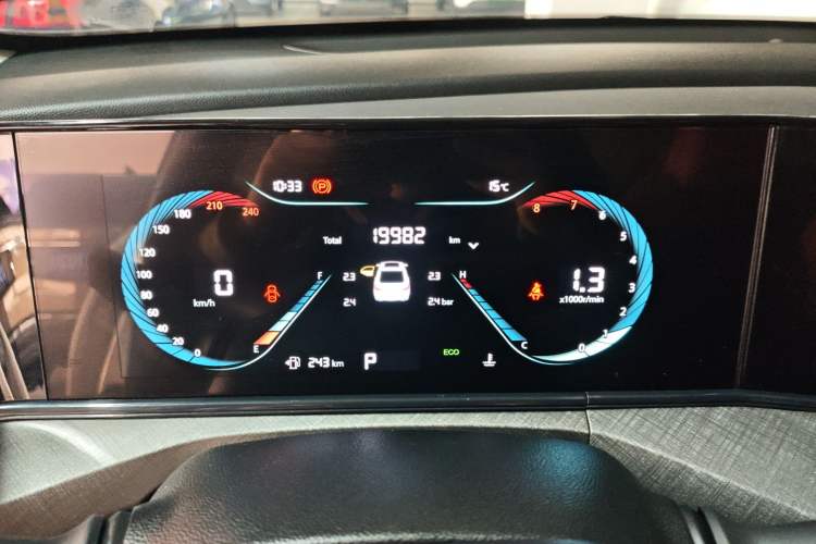 Used CHANGAN Eado 2023 Changan Edition PLUS Blue Whale NE 1.4T GDI DCT Prestige Version Instrument Cluster