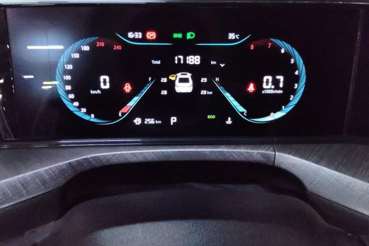 Used CHANGAN Eado 2023 Changan Edition PLUS Blue Whale NE 1.4T GDI DCT Prestige Version Instrument Cluster