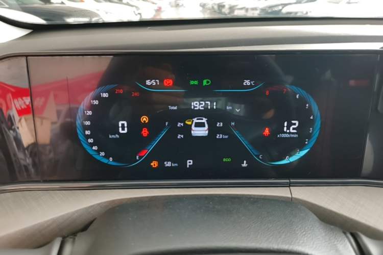 Used CHANGAN Eado 2023 Changan Edition PLUS Blue Whale NE 1.4T GDI DCT Prestige Version Instrument Cluster