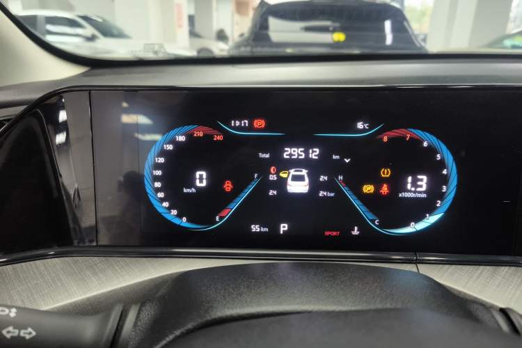Used CHANGAN Eado 2023 Changan Edition PLUS Blue Whale NE 1.4T GDI DCT Prestige Version Instrument Cluster