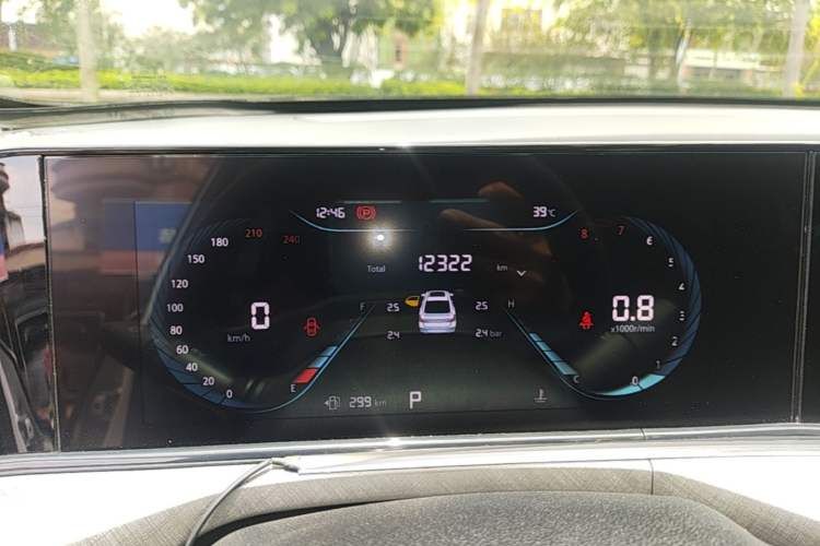 Used CHANGAN Eado 2023 Changan Edition PLUS Blue Whale NE 1.4T GDI DCT Prestige Version Instrument Cluster