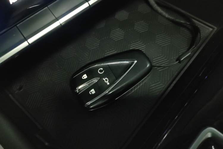 Used CHANGAN Eado 2023 Changan Edition PLUS Blue Whale NE 1.4T GDI DCT Prestige Version Interior 1