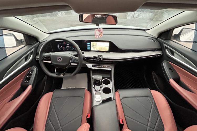 Used CHANGAN Eado 2023 Changan Edition PLUS Blue Whale NE 1.4T GDI DCT Prestige Version Interior 2
