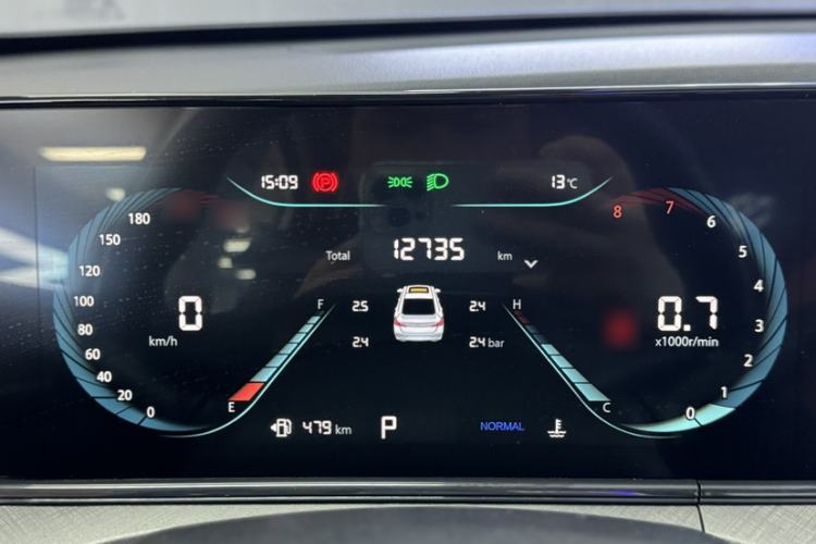 Used CHANGAN Eado 2023 Changan Edition PLUS Blue Whale NE 1.4T GDI DCT Prestige Version Interior 3