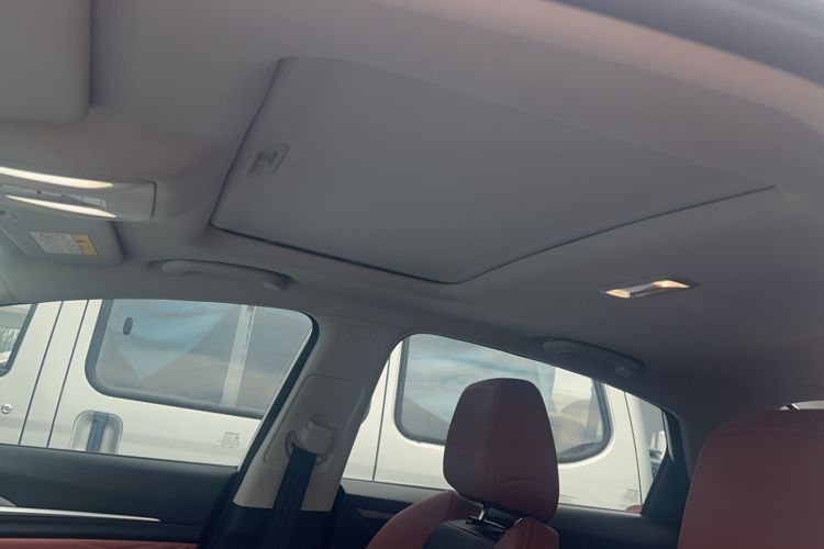 Used CHANGAN Eado 2023 Changan Edition PLUS Blue Whale NE 1.4T GDI DCT Prestige Version Interior 4