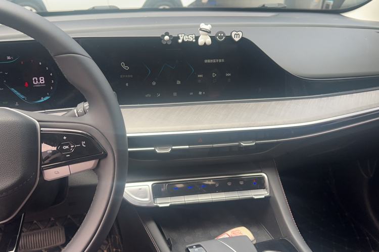 Used CHANGAN Eado 2023 Changan Edition PLUS Blue Whale NE 1.4T GDI DCT Prestige Version Interior 8