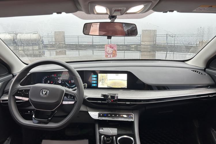 Used CHANGAN Eado 2023 Changan Edition PLUS Blue Whale NE 1.4T GDI DCT Prestige Version Interior 8