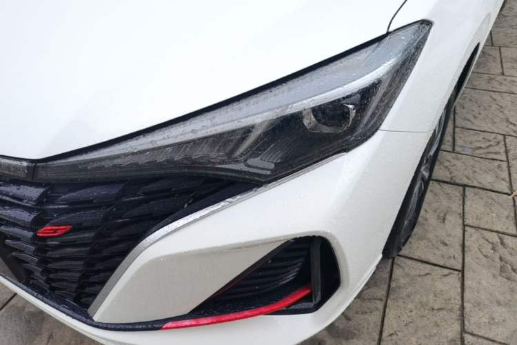 Used CHANGAN Eado 2023 Changan Edition PLUS Blue Whale NE 1.4T GDI DCT Prestige Version Left Front Headlight