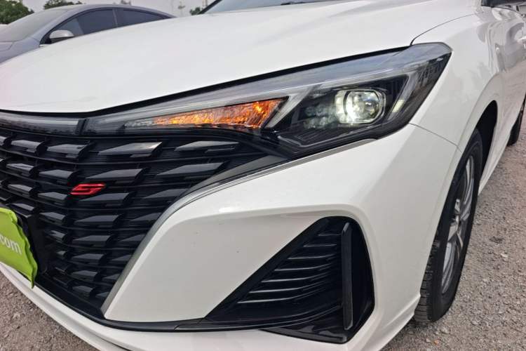 Used CHANGAN Eado 2023 Changan Edition PLUS Blue Whale NE 1.4T GDI DCT Prestige Version Left Front Headlight
