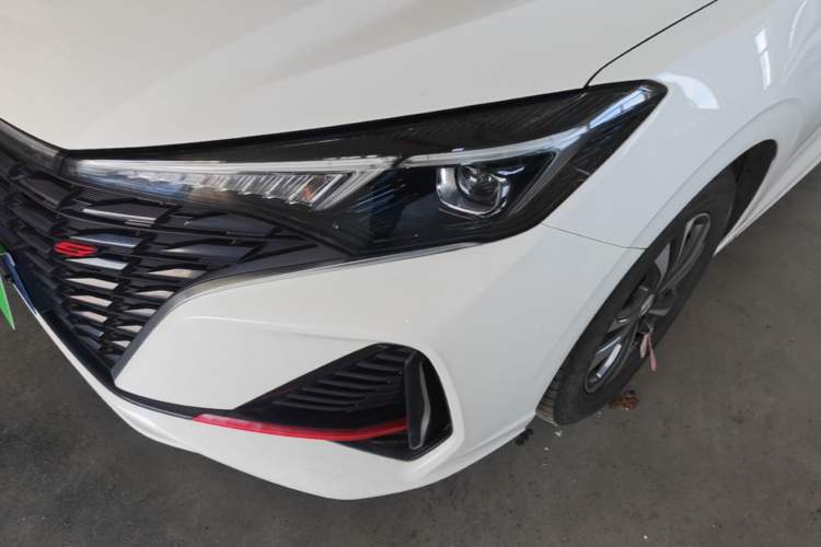 Used CHANGAN Eado 2023 Changan Edition PLUS Blue Whale NE 1.4T GDI DCT Prestige Version Left Front Headlight