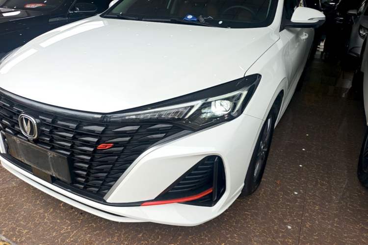 Used CHANGAN Eado 2023 Changan Edition PLUS Blue Whale NE 1.4T GDI DCT Prestige Version Left Front Headlight