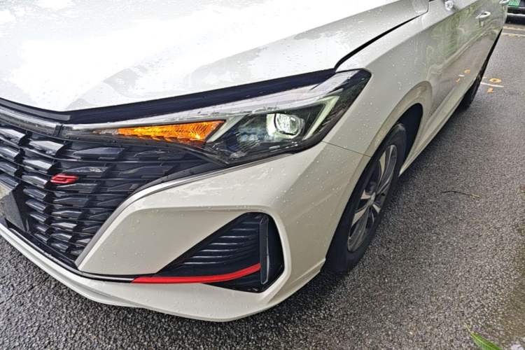 Used CHANGAN Eado 2023 Changan Edition PLUS Blue Whale NE 1.4T GDI DCT Prestige Version Left Front Headlight