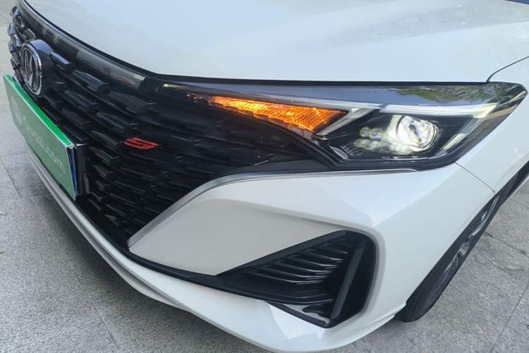 Used CHANGAN Eado 2023 Changan Edition PLUS Blue Whale NE 1.4T GDI DCT Prestige Version Left Front Headlight