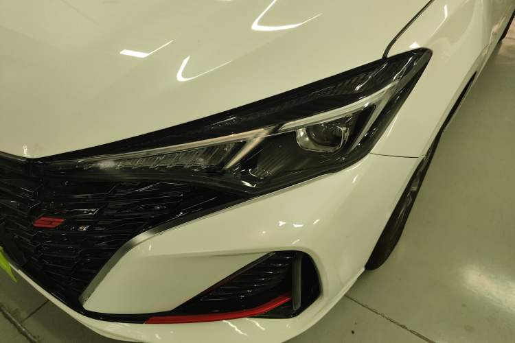 Used CHANGAN Eado 2023 Changan Edition PLUS Blue Whale NE 1.4T GDI DCT Prestige Version Left Front Headlight
