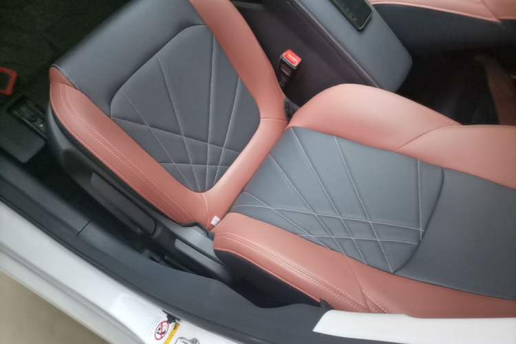 Used CHANGAN Eado 2023 Changan Edition PLUS Blue Whale NE 1.4T GDI DCT Prestige Version Left Front Seat