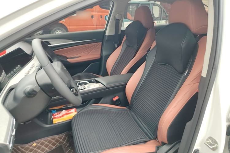 Used CHANGAN Eado 2023 Changan Edition PLUS Blue Whale NE 1.4T GDI DCT Prestige Version Left Front Seat