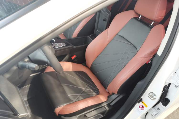 Used CHANGAN Eado 2023 Changan Edition PLUS Blue Whale NE 1.4T GDI DCT Prestige Version Left Front Seat