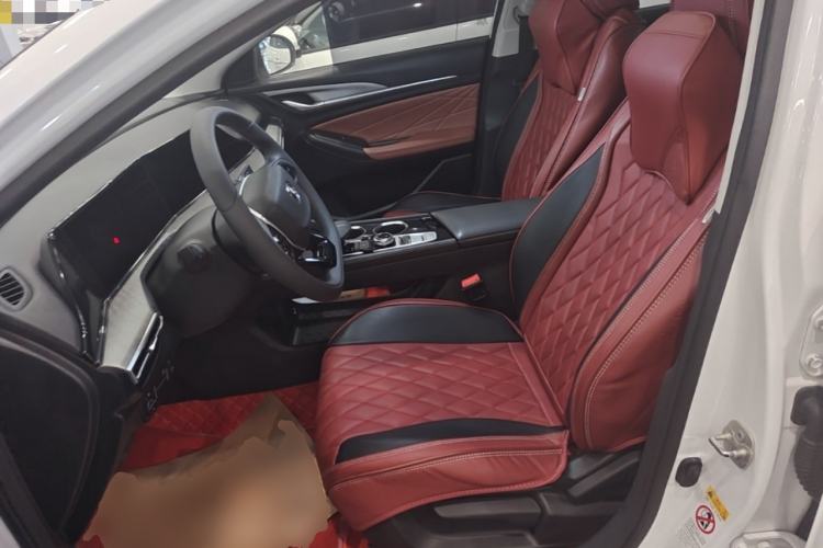 Used CHANGAN Eado 2023 Changan Edition PLUS Blue Whale NE 1.4T GDI DCT Prestige Version Left Front Seat