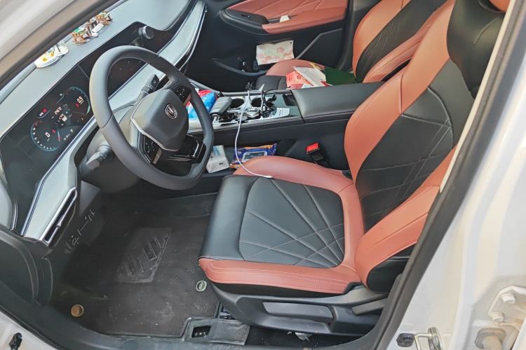 Used CHANGAN Eado 2023 Changan Edition PLUS Blue Whale NE 1.4T GDI DCT Prestige Version Left Front Seat
