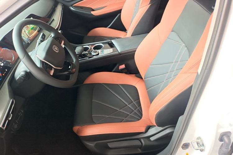 Used CHANGAN Eado 2023 Changan Edition PLUS Blue Whale NE 1.4T GDI DCT Prestige Version Left Front Seat
