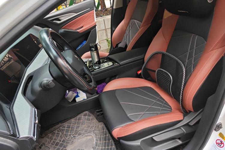 Used CHANGAN Eado 2023 Changan Edition PLUS Blue Whale NE 1.4T GDI DCT Prestige Version Left Front Seat