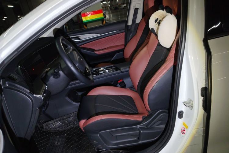Used CHANGAN Eado 2023 Changan Edition PLUS Blue Whale NE 1.4T GDI DCT Prestige Version Left Front Seat