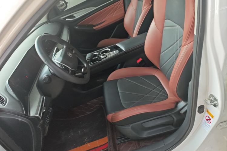 Used CHANGAN Eado 2023 Changan Edition PLUS Blue Whale NE 1.4T GDI DCT Prestige Version Left Front Seat