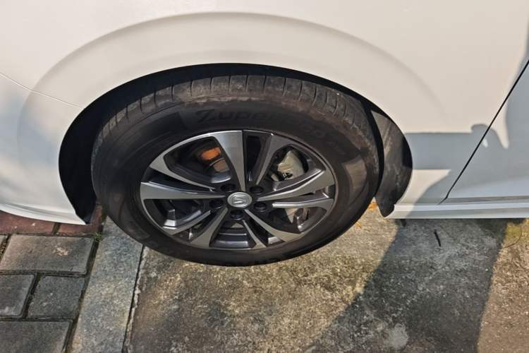 Used CHANGAN Eado 2023 Changan Edition PLUS Blue Whale NE 1.4T GDI DCT Prestige Version Left Front Wheel Hub