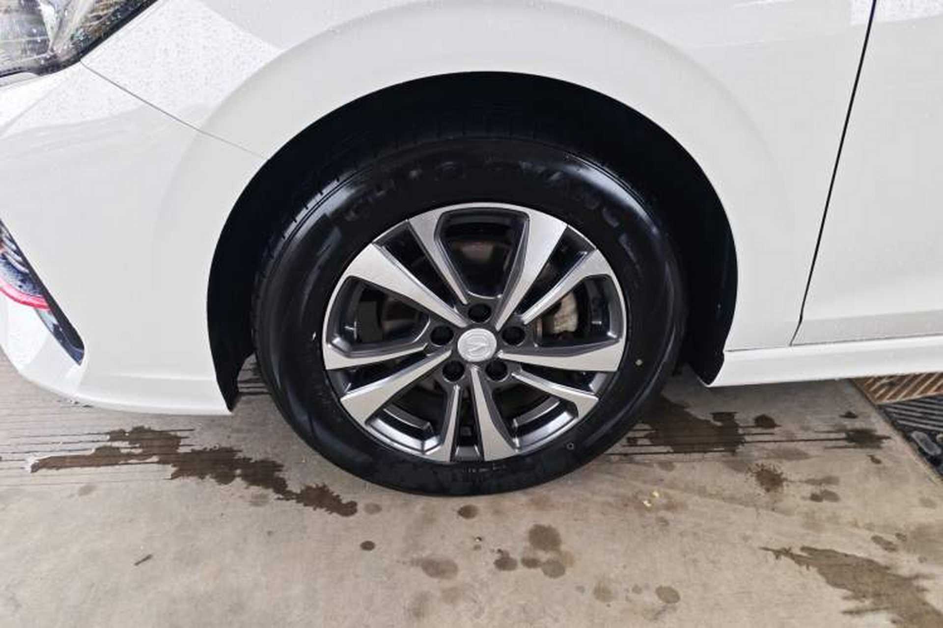 Used CHANGAN Eado 2023 Changan Edition PLUS Blue Whale NE 1.4T GDI DCT Prestige Version Left Front Wheel Hub