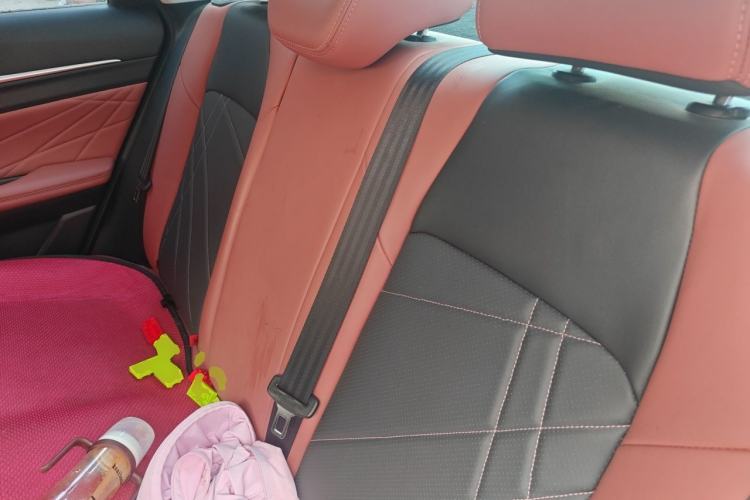 Used CHANGAN Eado 2023 Changan Edition PLUS Blue Whale NE 1.4T GDI DCT Prestige Version Left Rear Seat
