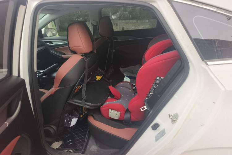 Used CHANGAN Eado 2023 Changan Edition PLUS Blue Whale NE 1.4T GDI DCT Prestige Version Left Rear Seat