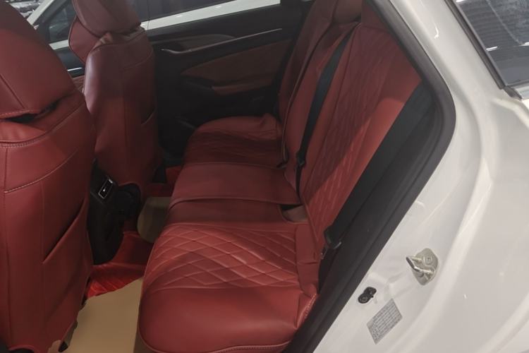 Used CHANGAN Eado 2023 Changan Edition PLUS Blue Whale NE 1.4T GDI DCT Prestige Version Left Rear Seat