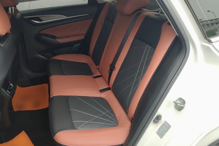 Used CHANGAN Eado 2023 Changan Edition PLUS Blue Whale NE 1.4T GDI DCT Prestige Version Left Rear Seat