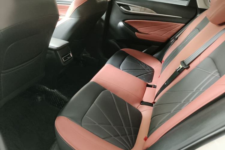 Used CHANGAN Eado 2023 Changan Edition PLUS Blue Whale NE 1.4T GDI DCT Prestige Version Left Rear Seat