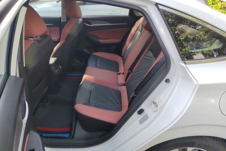 Used CHANGAN Eado 2023 Changan Edition PLUS Blue Whale NE 1.4T GDI DCT Prestige Version Left Rear Seat