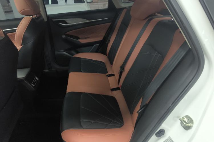 Used CHANGAN Eado 2023 Changan Edition PLUS Blue Whale NE 1.4T GDI DCT Prestige Version Left Rear Seat
