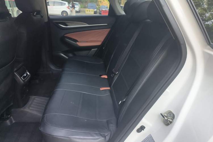 Used CHANGAN Eado 2023 Changan Edition PLUS Blue Whale NE 1.4T GDI DCT Prestige Version Left Rear Seat