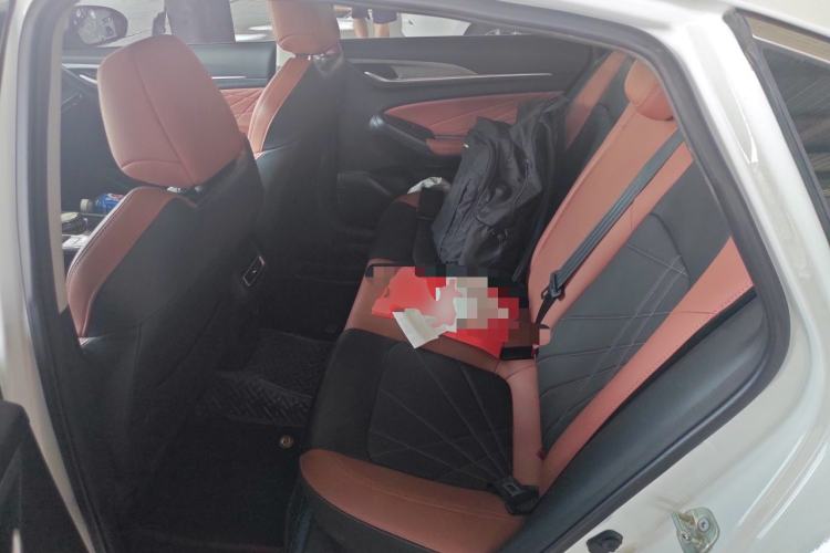 Used CHANGAN Eado 2023 Changan Edition PLUS Blue Whale NE 1.4T GDI DCT Prestige Version Left Rear Seat